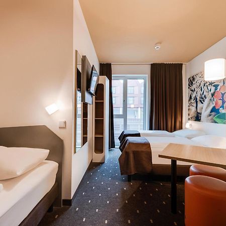 B&B Hotel Bremen-Ueberseestadt エクステリア 写真
